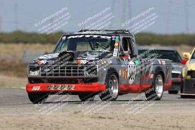 media/Sep-28-2025-24 Hours of Lemons (Sun) [[5dfe0e5f6e]]/11am (Cotton Corners)/